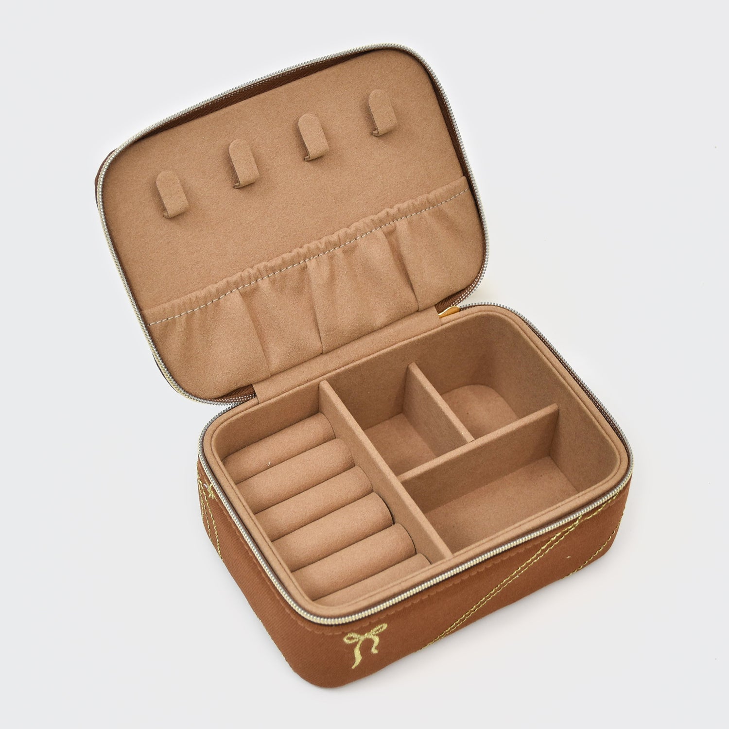 Embroidered jewelry box