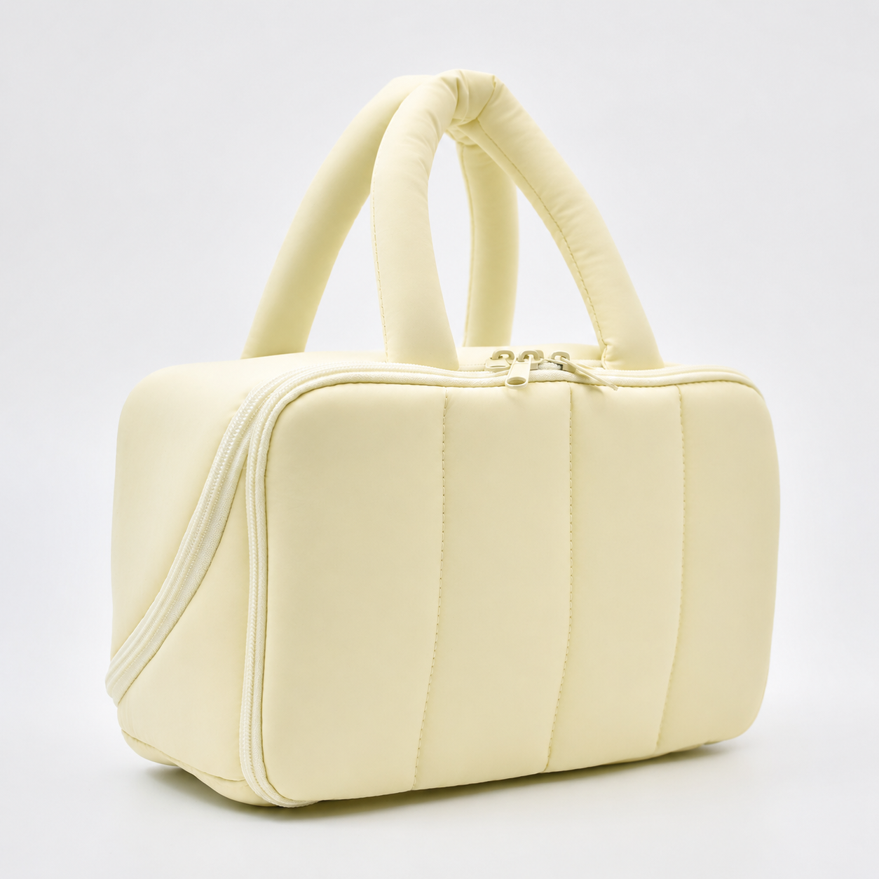 Handheld makeup bag