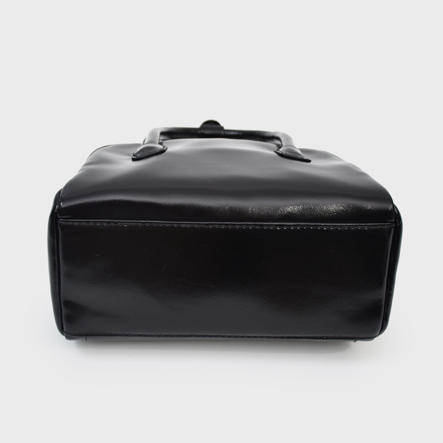 PU leather handbag